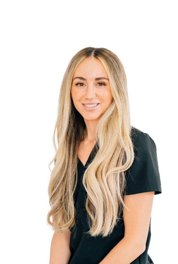 Danialle – RN, Aesthetic Nurse Injector